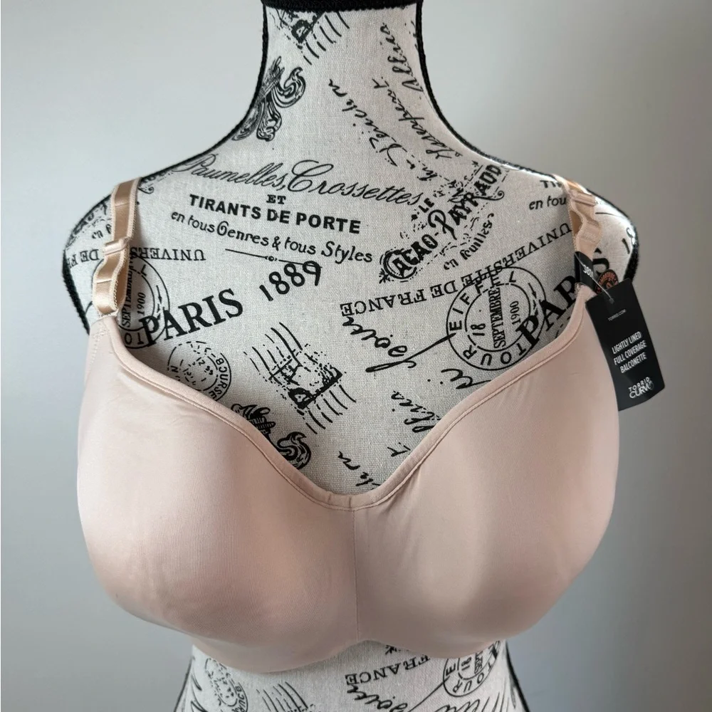 Torrid Beige Seamless Bra Lightly Lined Full Coverage bra 38DD‎